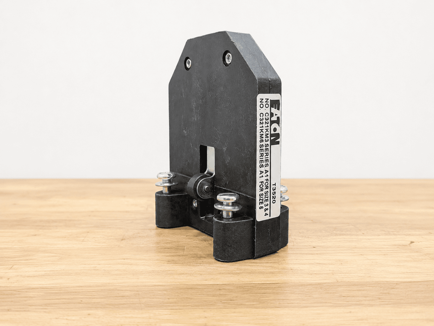 Eaton Freedom NEMA Mechanical Interlock (C321KM3 / C321KM5)