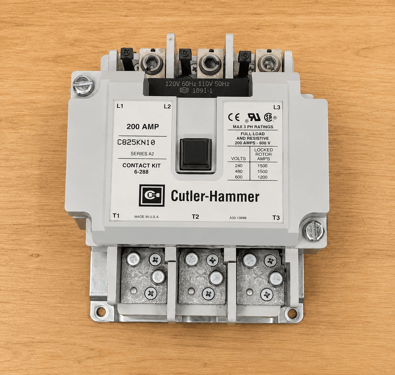 Cutler-Hammer C825KN10 Contactor - 200A 3-Pole