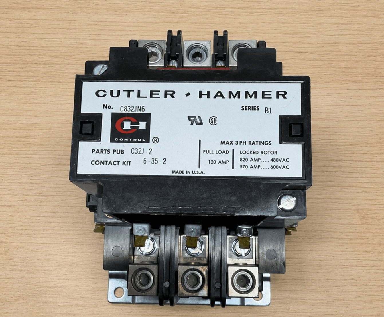 Cutler-Hammer C832JN6 Contactor - 120A 3-Pole